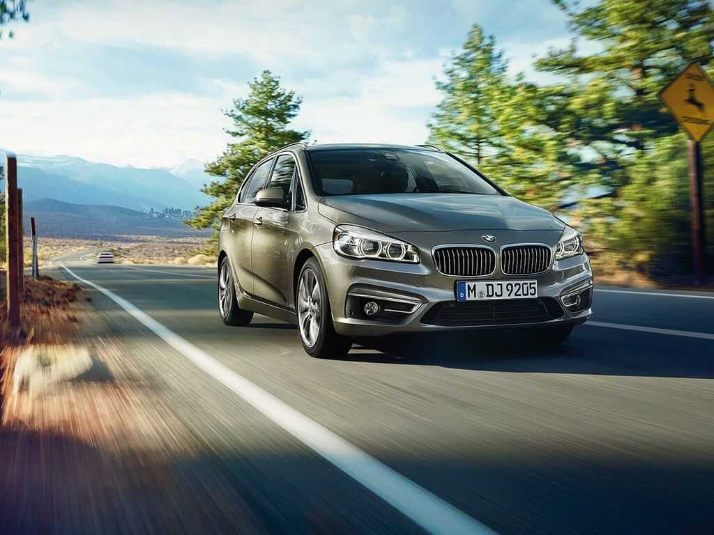 BMW Serii 2 F45