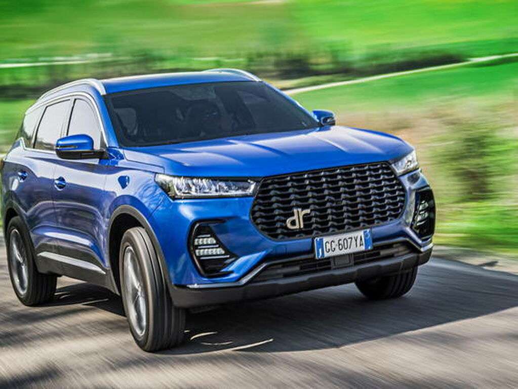 Mata do bagażnika DR 6.0 2023 - 2025