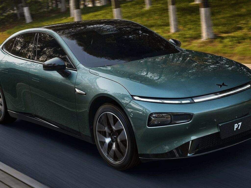 Mata do bagażnika Xpeng P7 2023 - 2026