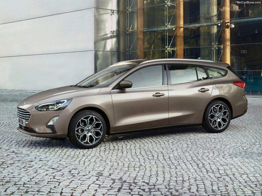 Dywaniki do Ford Focus 2018 - 2026