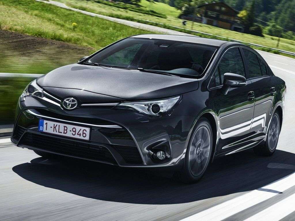 Mata do bagażnika Toyota Avensis 2012 - 2018