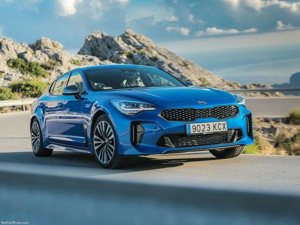Mata do bagażnika Kia Stinger 2017 - 2023