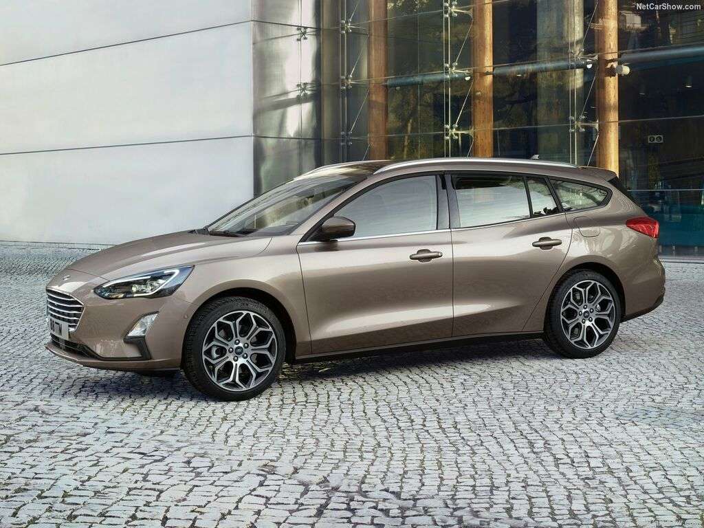 Mata do bagażnika Ford Focus 2018 - 2025