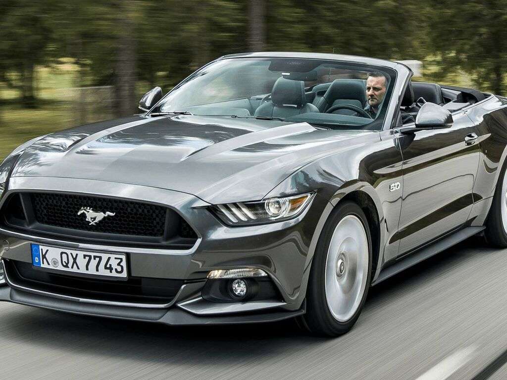 Mata do bagażnika Ford Mustang 2015 - 2023