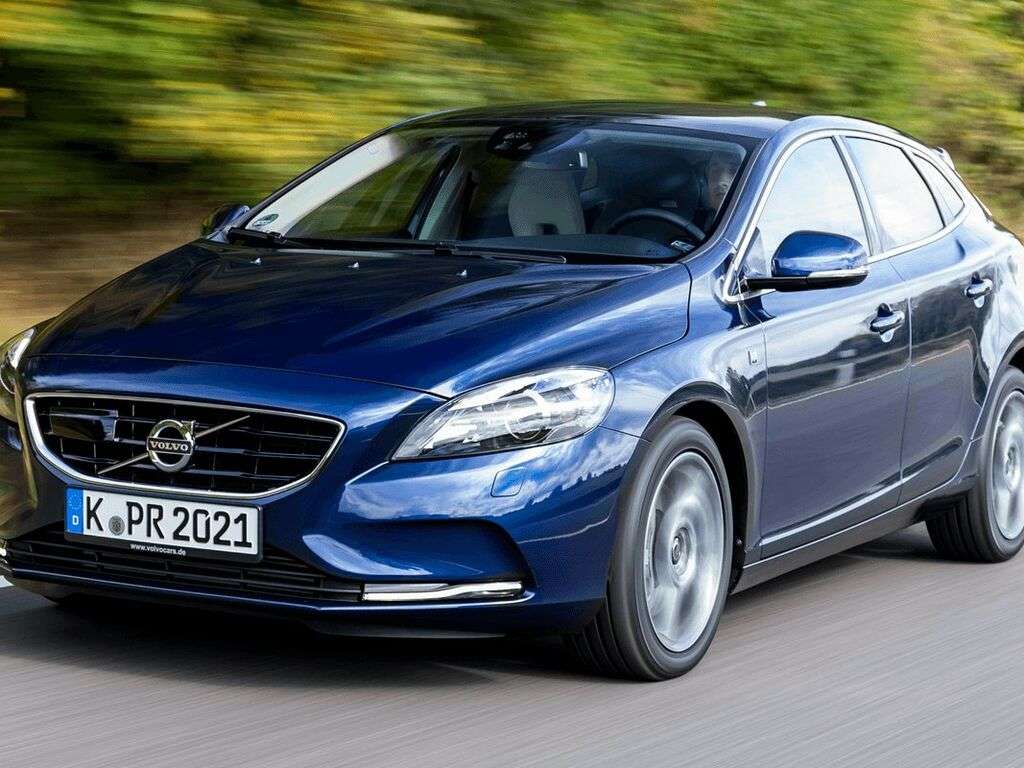 Mata do bagażnika Volvo V40 2012 - 2019