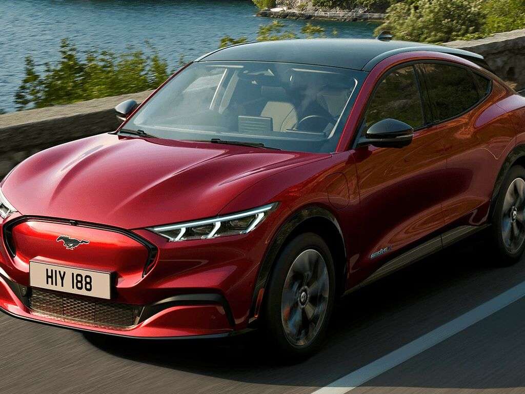 Mata do bagażnika Ford Mustang Mach-E 2020 - 2025