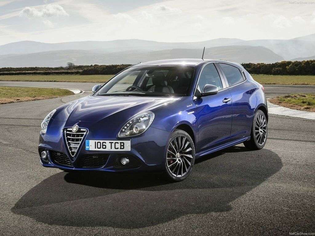 Dywaniki do Alfa Romeo Giulietta 2014 - 2020