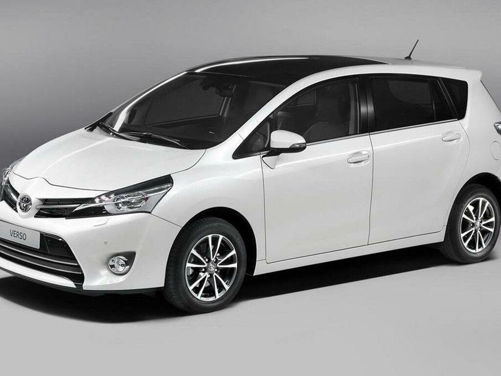 Mata do bagażnika Toyota Verso 2013 - 2018
