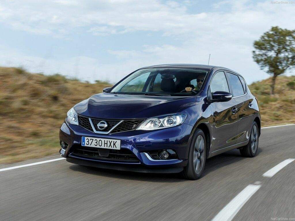 Mata do bagażnika Nissan Pulsar 2014 - 2018