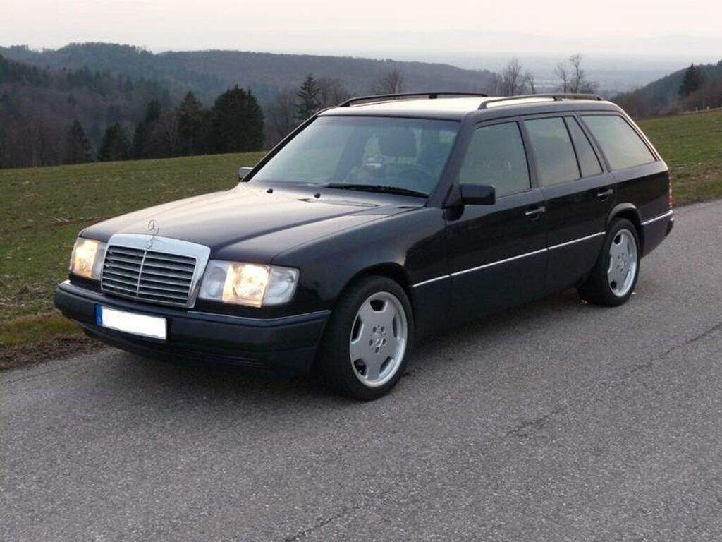 Mata do bagażnika Mercedes Klasa E W124/S124/C124 1985 - 1996