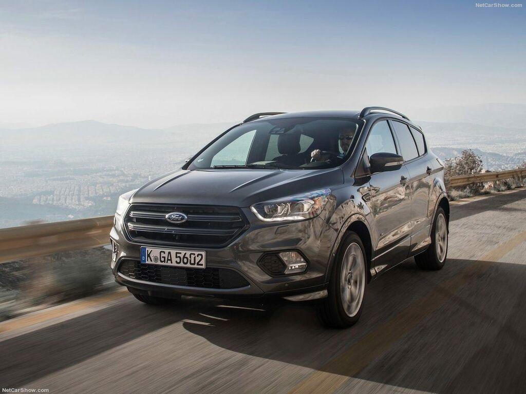 Mata do bagażnika Ford Kuga 2016 - 2020