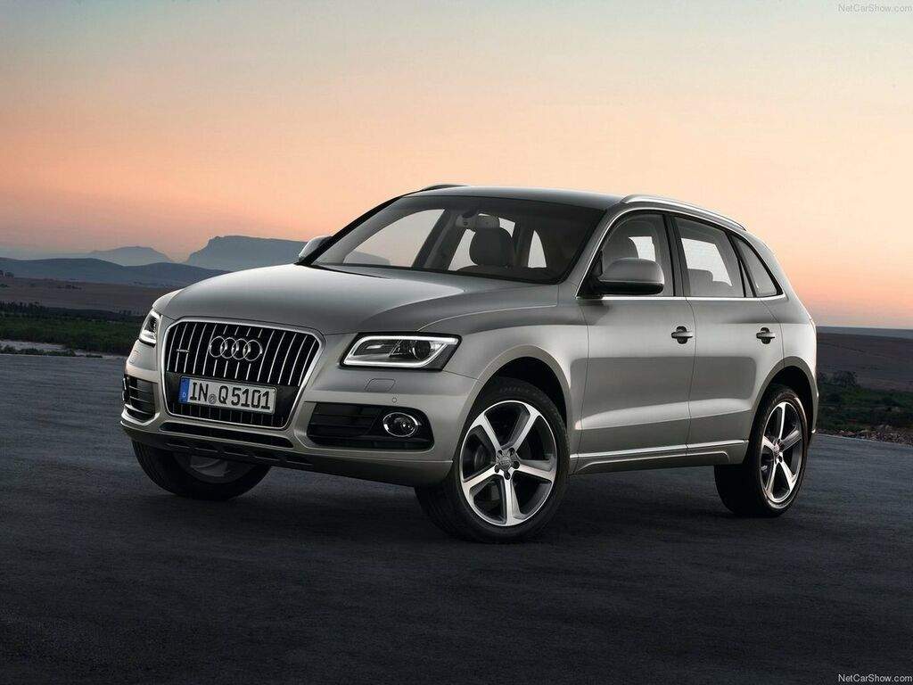 Mata do bagażnika Audi Q5 8R 2008 - 2017