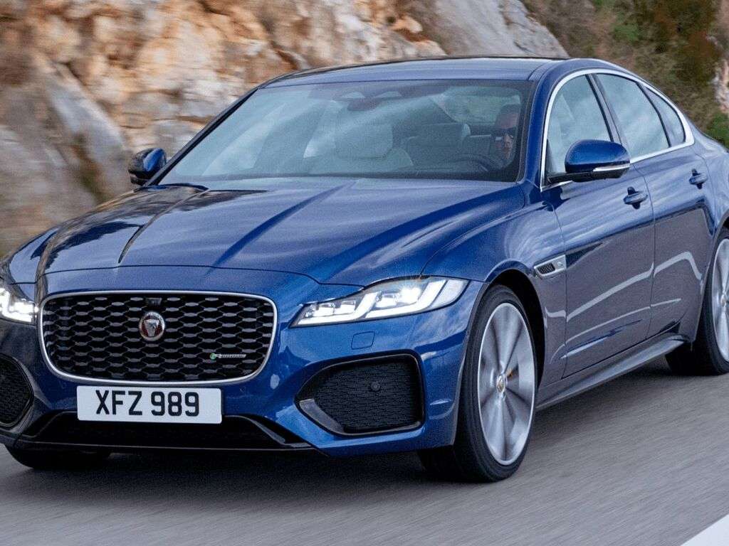 Mata do bagażnika Jaguar XF 2015 - 2024