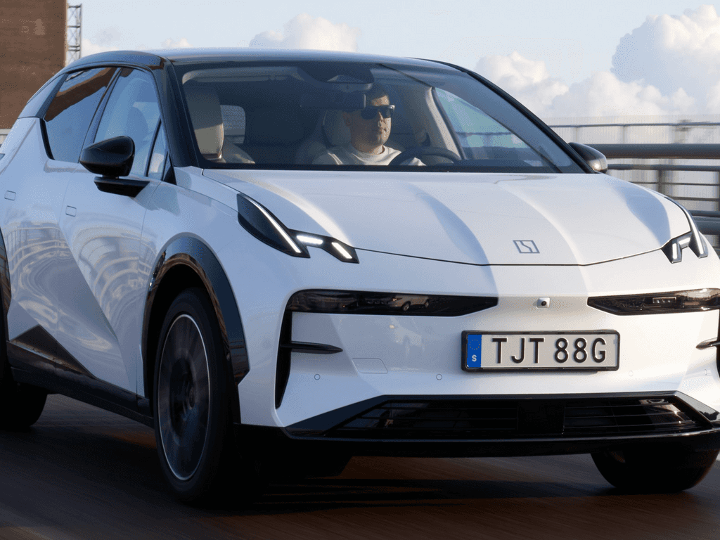 Mata do bagażnika Zeekr X 2023 - 2025