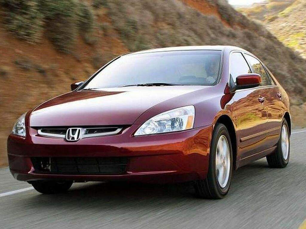 Dywaniki do Honda Accord 2003 - 2008