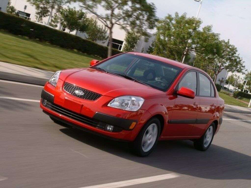 Dywaniki do Kia Rio 2005 - 2011