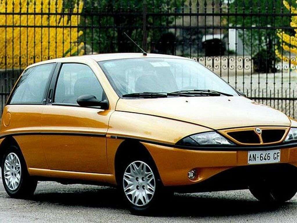 Dywaniki do Lancia Ypsilon 1996 - 2003