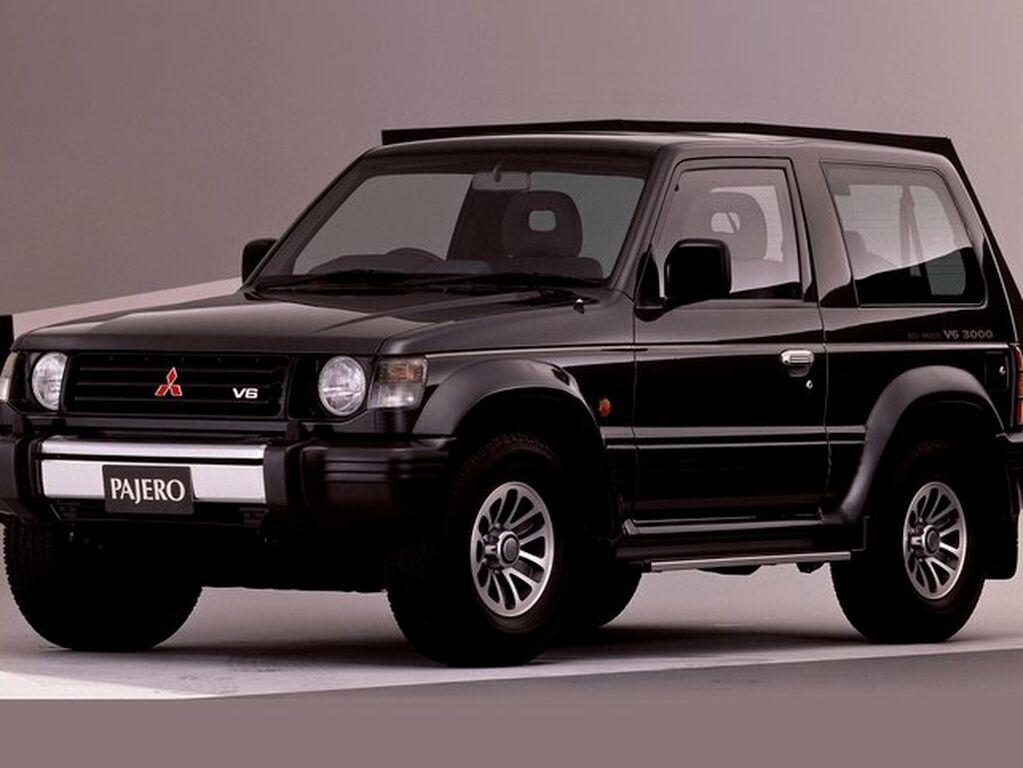 Dywaniki do Mitsubishi Pajero 1991 - 1998