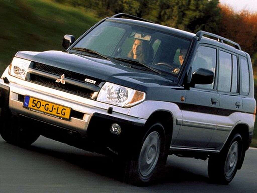 Dywaniki do Mitsubishi Pajero 2000 - 2006
