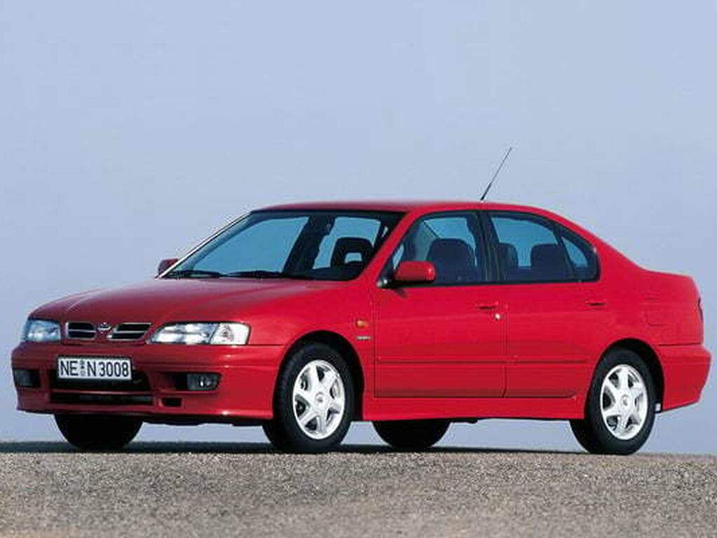 Dywaniki do Nissan Primera 1990 - 1996