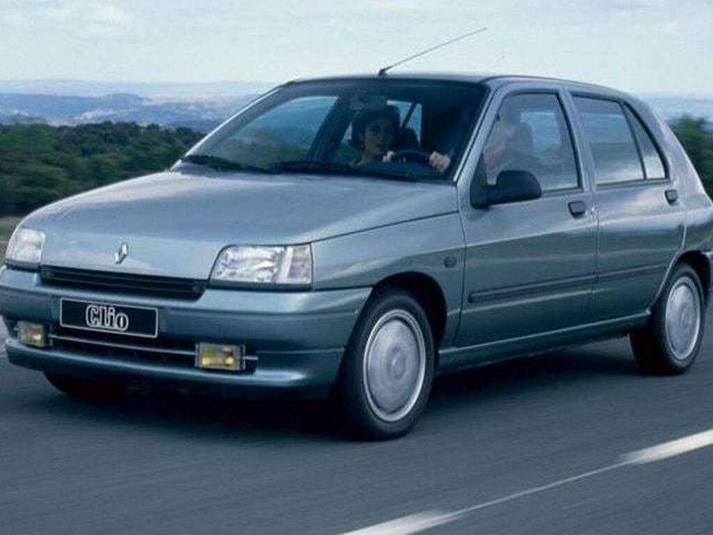 Dywaniki do Renault Clio 1990 - 1998