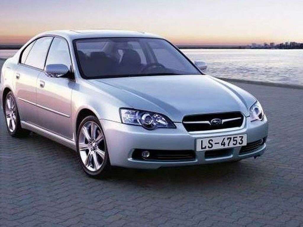 Dywaniki do Subaru Legacy 2003 - 2009