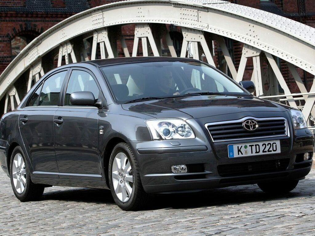 Dywaniki do Toyota Avensis 2006 - 2009