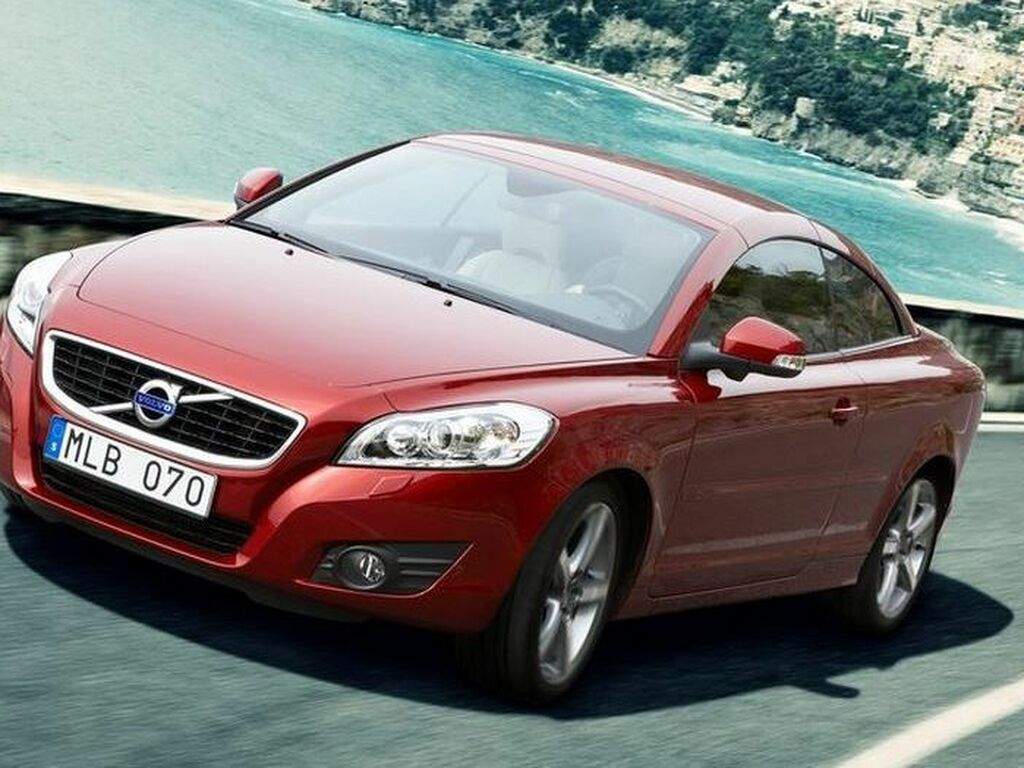Dywaniki do Volvo C70 2006 - 2013