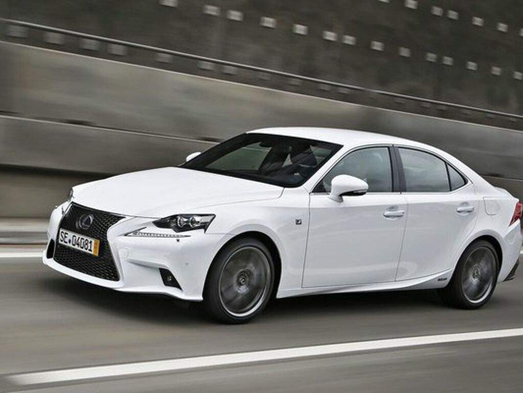 Dywaniki do Lexus IS 2013 - 2021