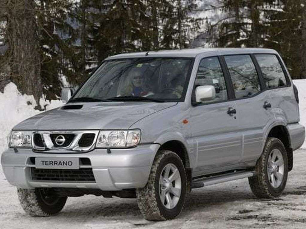 Dywaniki do Nissan Terrano II 1993 - 2007