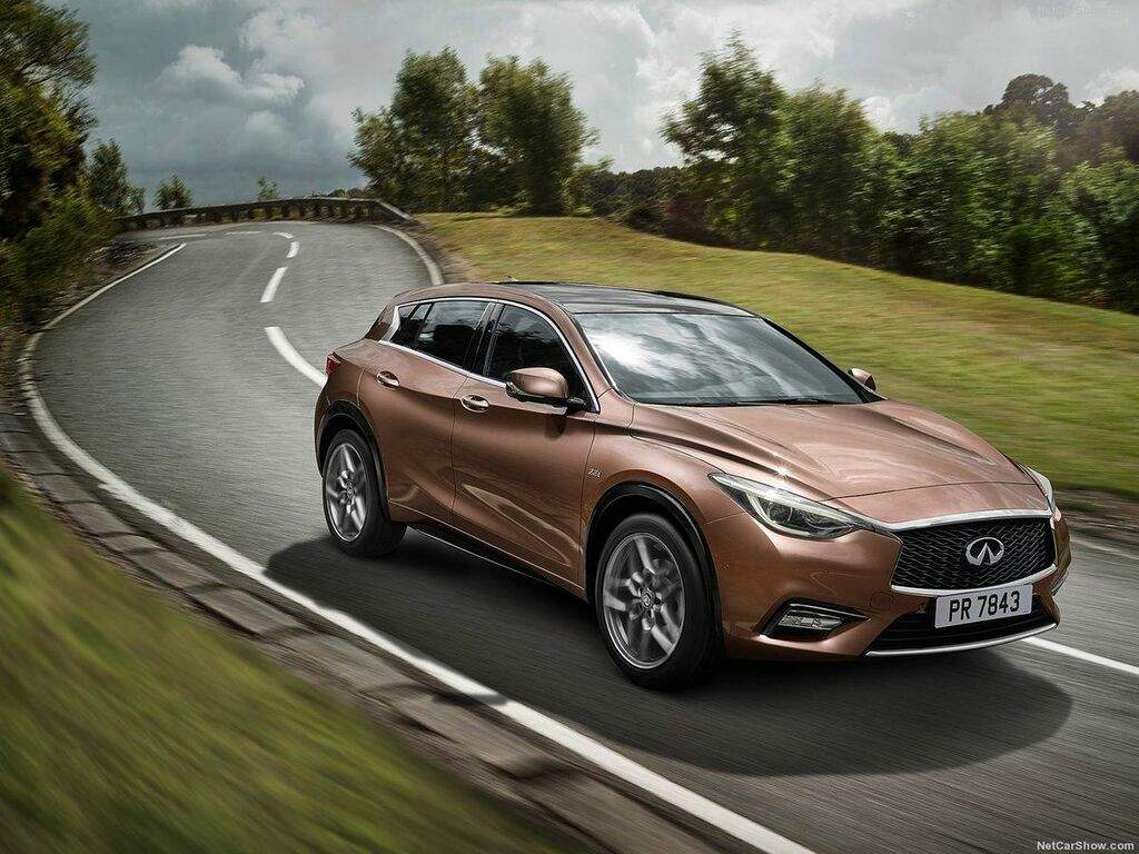 Dywaniki do Infiniti Q30 2015 - 2020