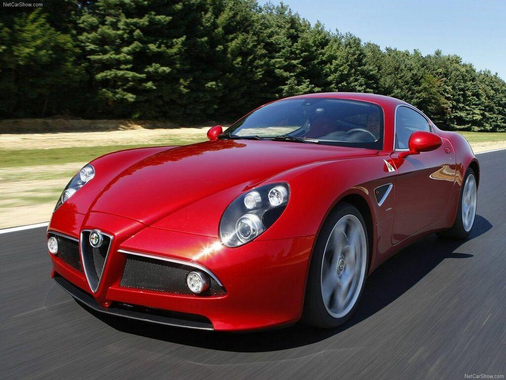 Dywaniki do Alfa Romeo 8C 2007 - 2010