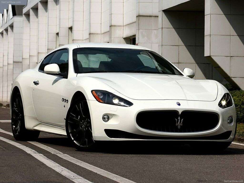 Dywaniki do Maserati GranTurismo S 2008 - 2012