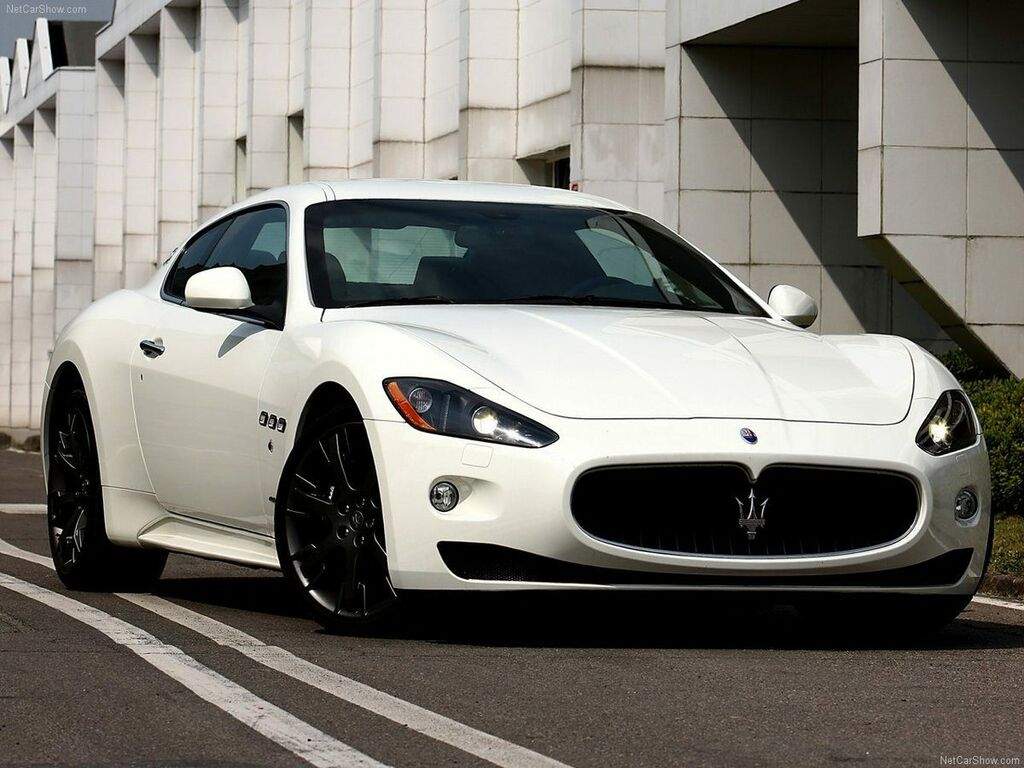Dywaniki do Maserati GranTurismo S 2008 - 2012