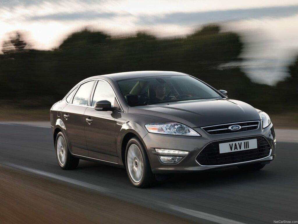 Dywaniki do Ford Mondeo 2013 - 2015