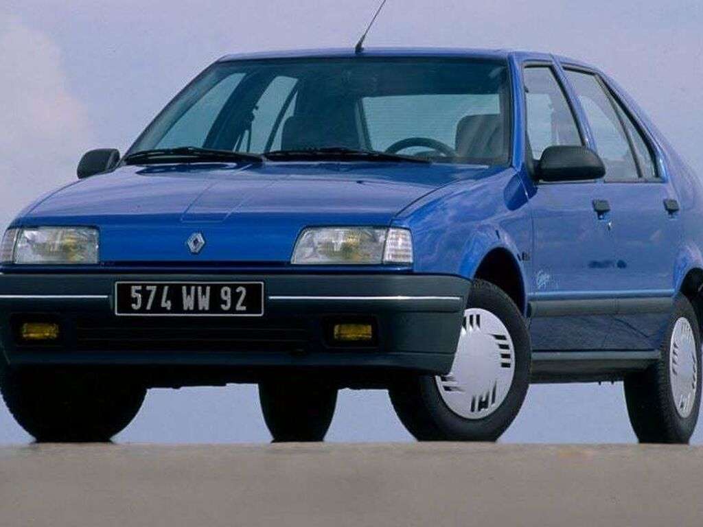 Dywaniki do Renault 19 1988 - 1997