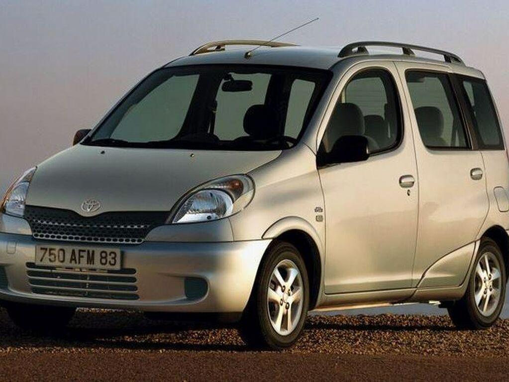 Dywaniki do Toyota Yaris Verso 1999 - 2005