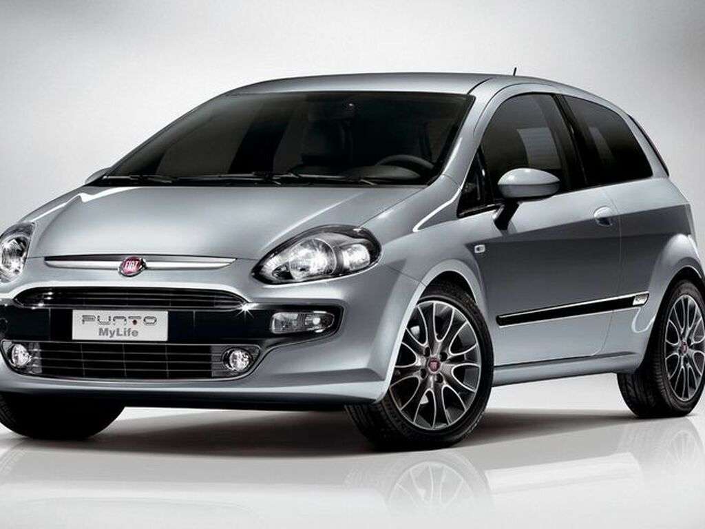 Mata do bagażnika Fiat Punto EVO 2009 - 2012