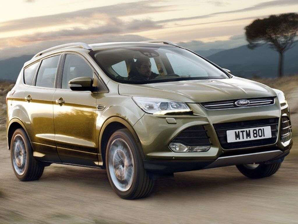 Mata do bagażnika Ford Kuga 2013 - 2016