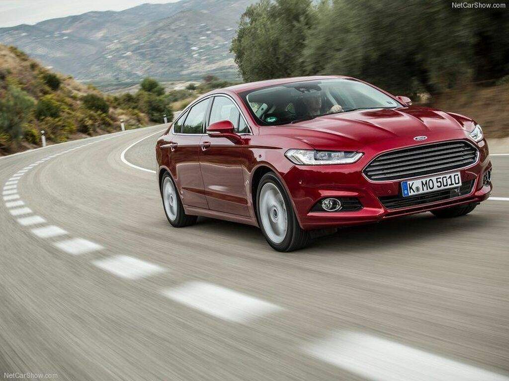 Mata do bagażnika Ford Mondeo 2015 - 2019