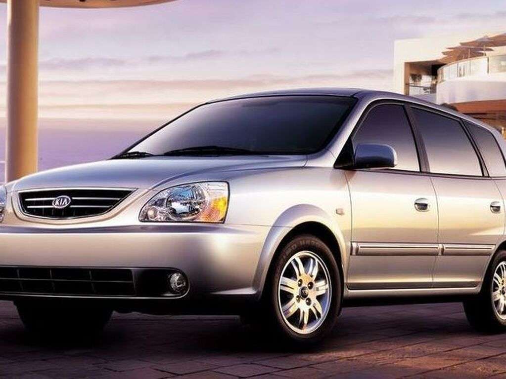 Mata do bagażnika Kia Carens 2002 - 2006