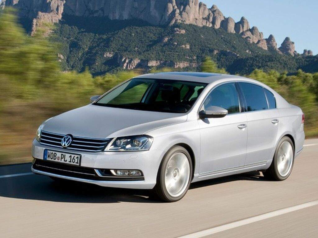 Mata do bagażnika Volkswagen Passat B7 2010 - 2014