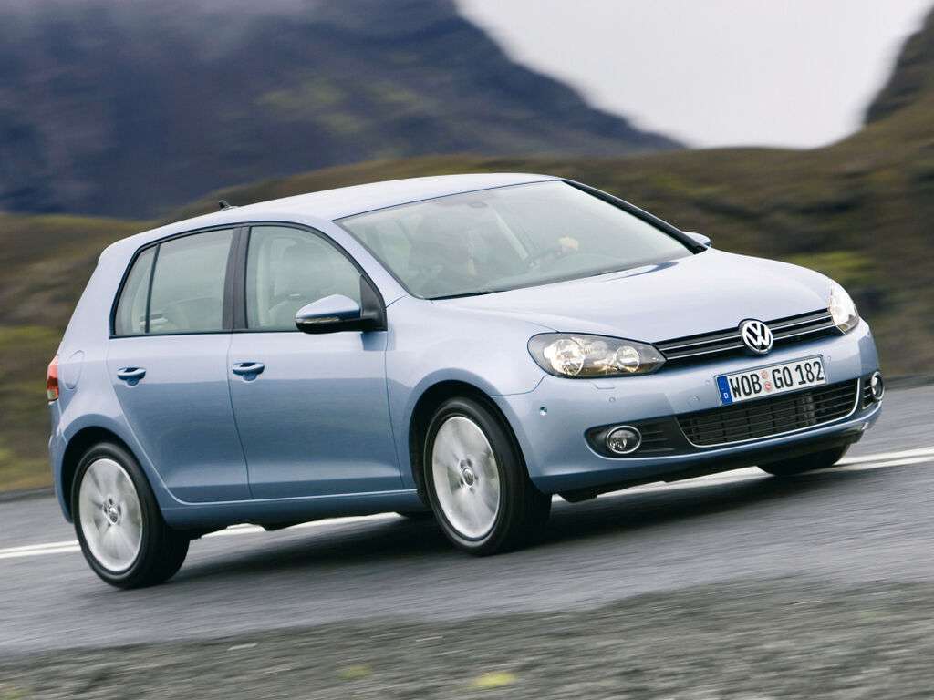 Mata do bagażnika Volkswagen Golf 6 2008 - 2012