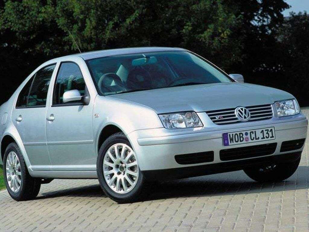 Mata do bagażnika Volkswagen Bora 1998 - 2005
