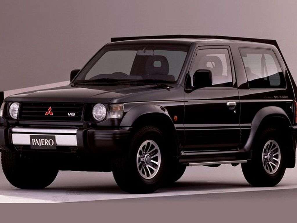 Dywaniki do Mitsubishi Pajero 1991 - 1998