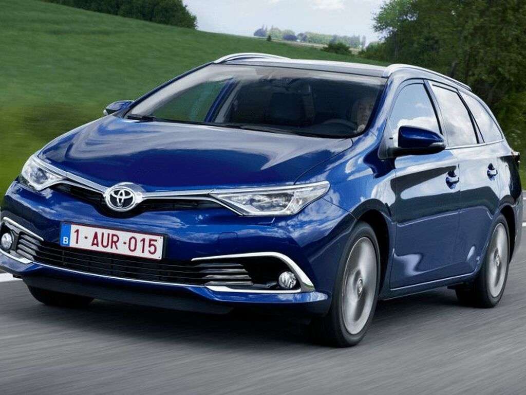 Dywaniki do Toyota Auris 2013 - 2019
