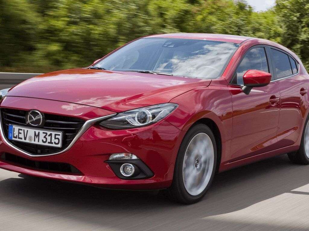 Mata do bagażnika Mazda 3 2013 - 2019