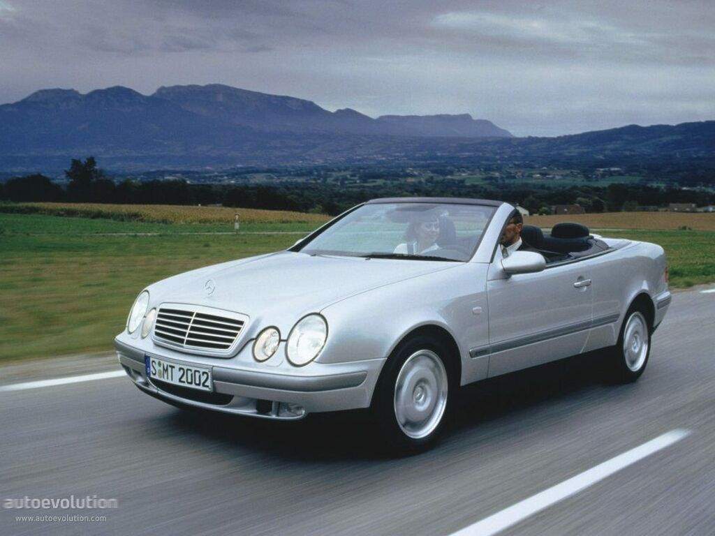 Dywaniki do Mercedes CLK A208/C208 1998 - 2003