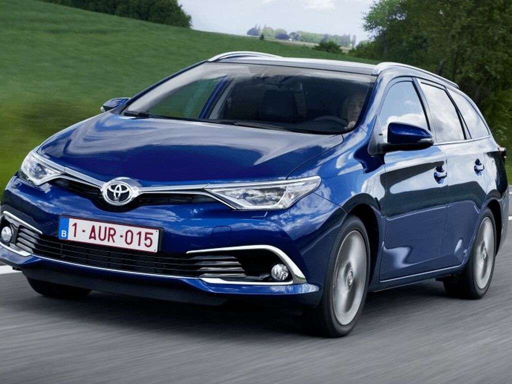 Dywaniki do Toyota Auris 2013 - 2019