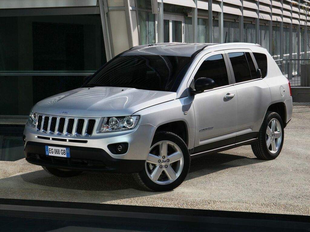 Dywaniki do Jeep Compass 2011 - 2017